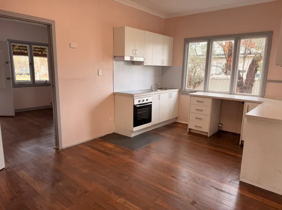 69 Avon Street, Quairading, WA, 6383 - Image 2