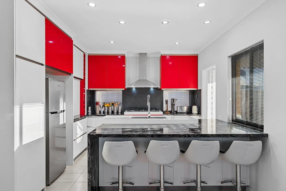 170B Kent Street — photo 7 of 24