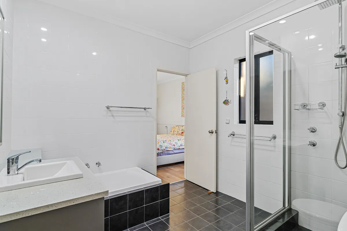 170B Kent Street — photo 13 of 24