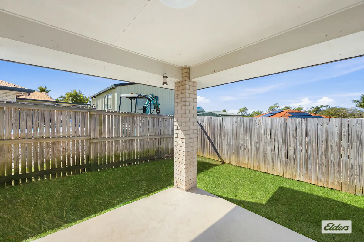 1/2 Wentworth Place — photo 14 of 17