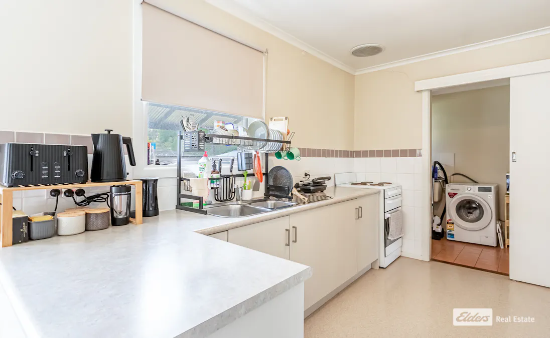 6 Charles Street, Naracoorte, SA, 5271 - Image 6