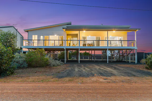 47 The Esplanade — photo from Elders Real Estate Clare Valley and Balaklava