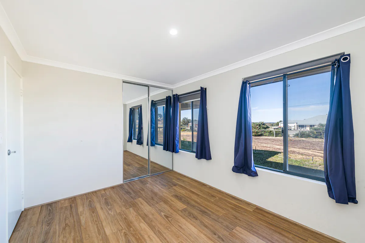 20 Sceptrum Avenue — photo 15 of 26