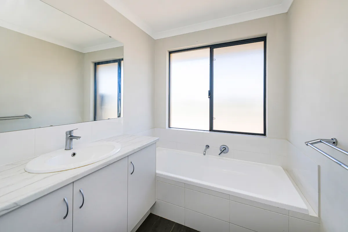 20 Sceptrum Avenue — photo 16 of 26