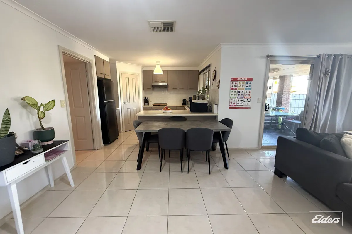 1 Hanley Street — photo 8 of 18