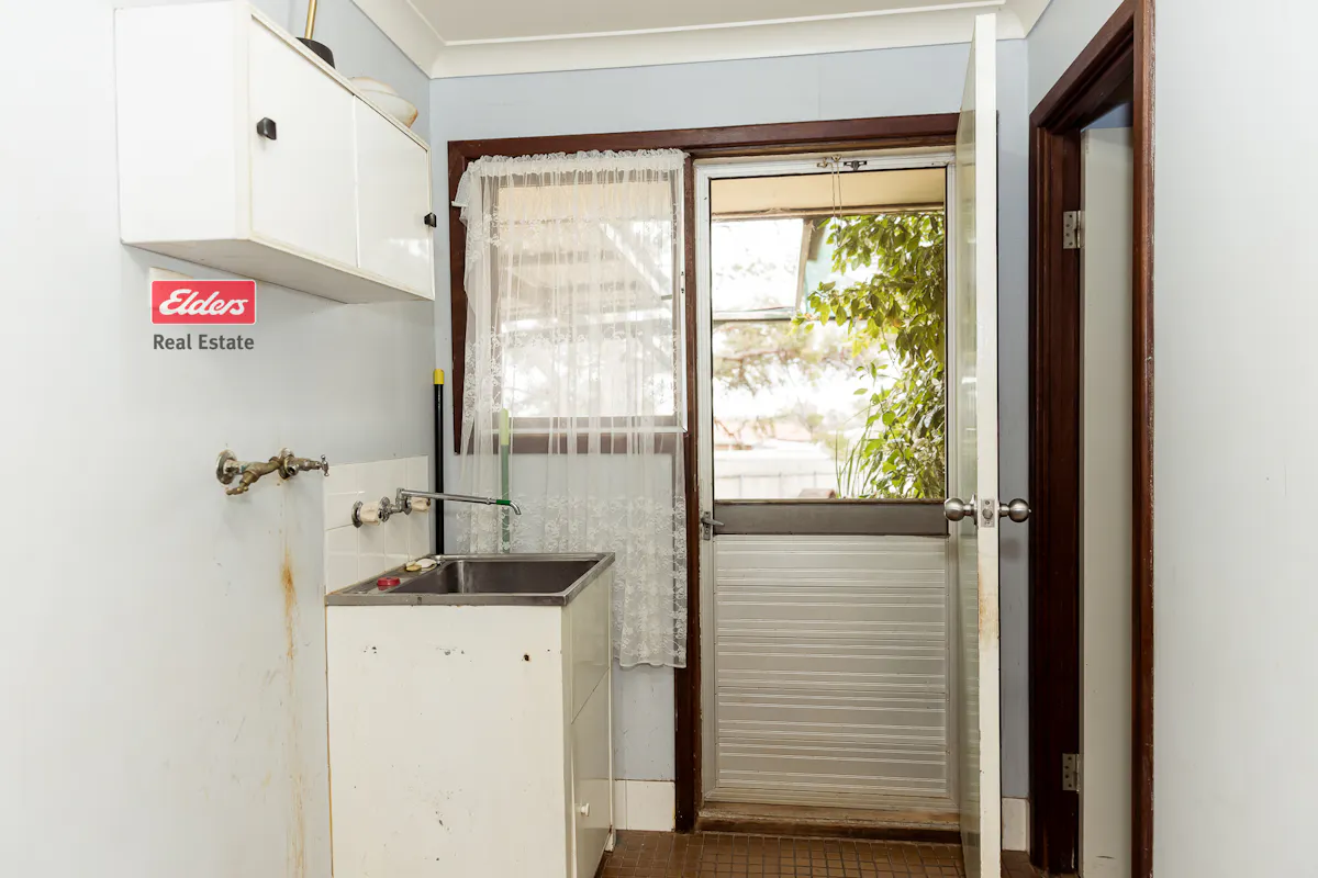 59 Taurus Street — photo 12 of 18