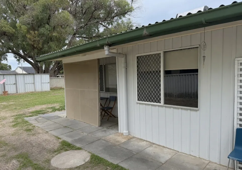 1/62 Cockram Street, Lancelin, WA, 6044 - Image 2
