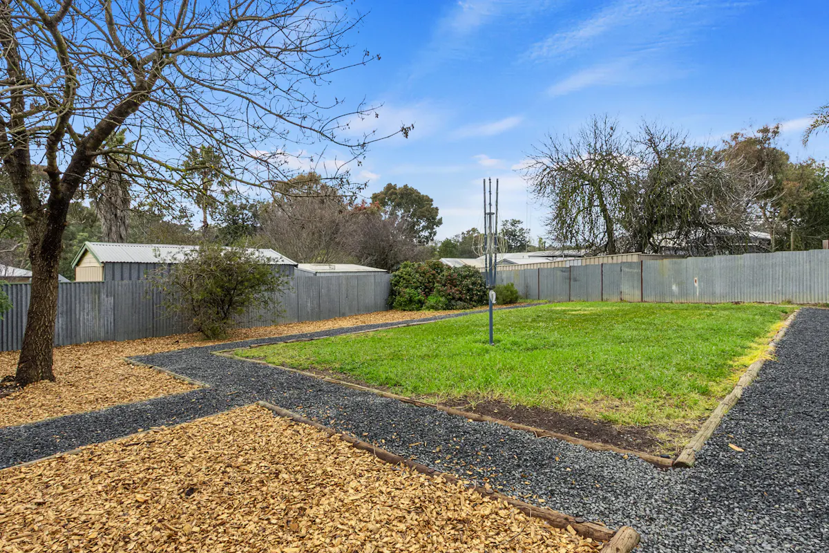 7 Wien Smith Avenue — photo 15 of 27