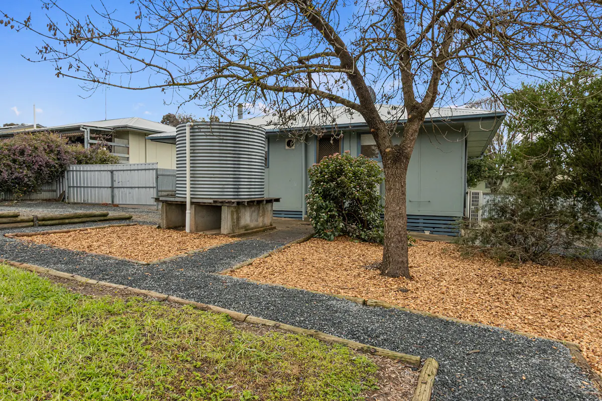 7 Wien Smith Avenue — photo 13 of 27