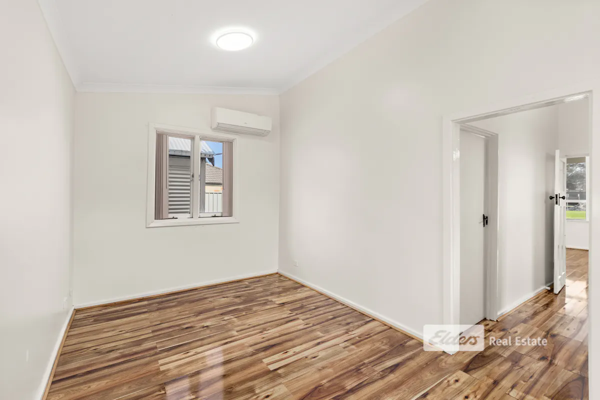 15 The Crescent — photo 10 of 20