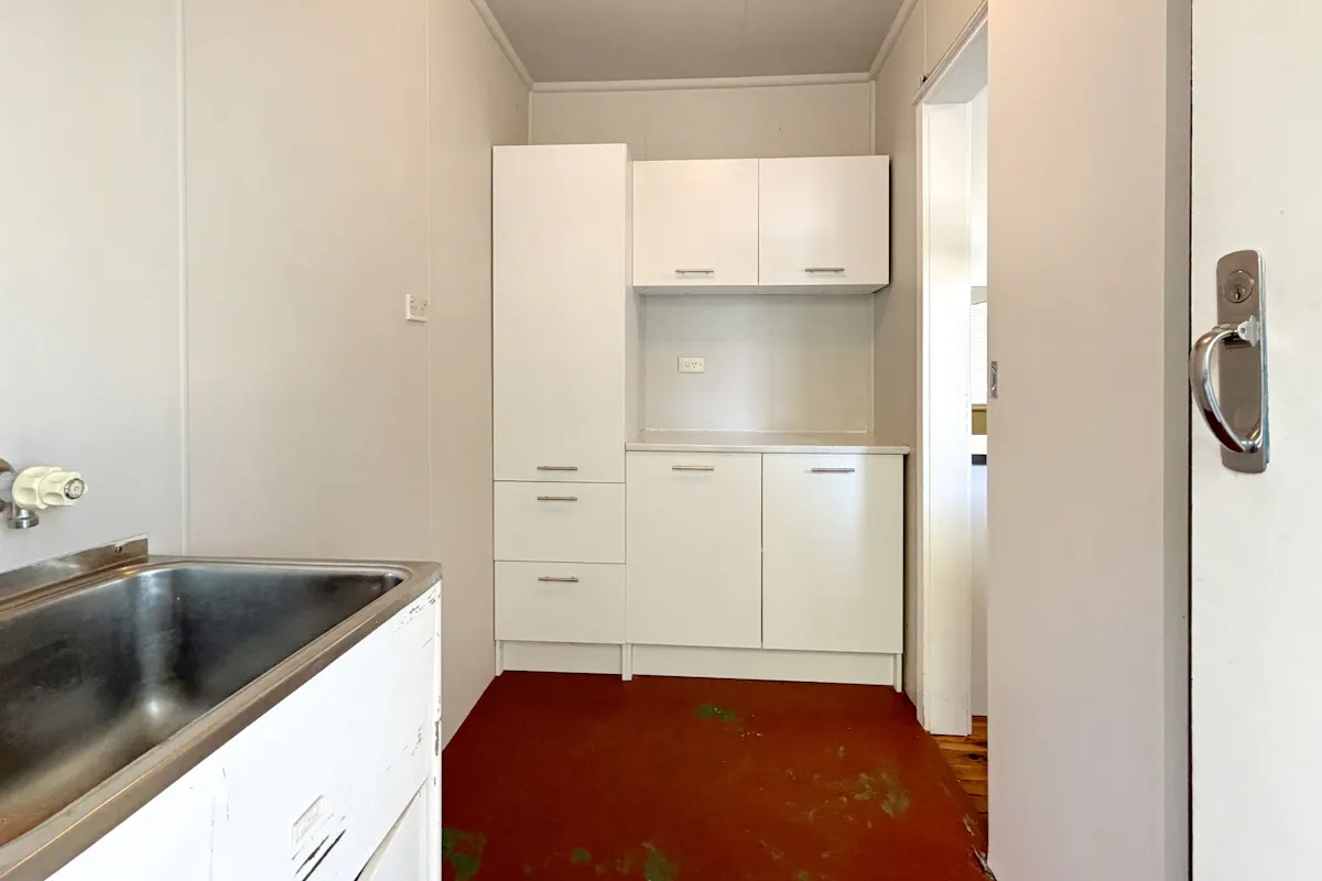 4 Becker Street — photo 10 of 15