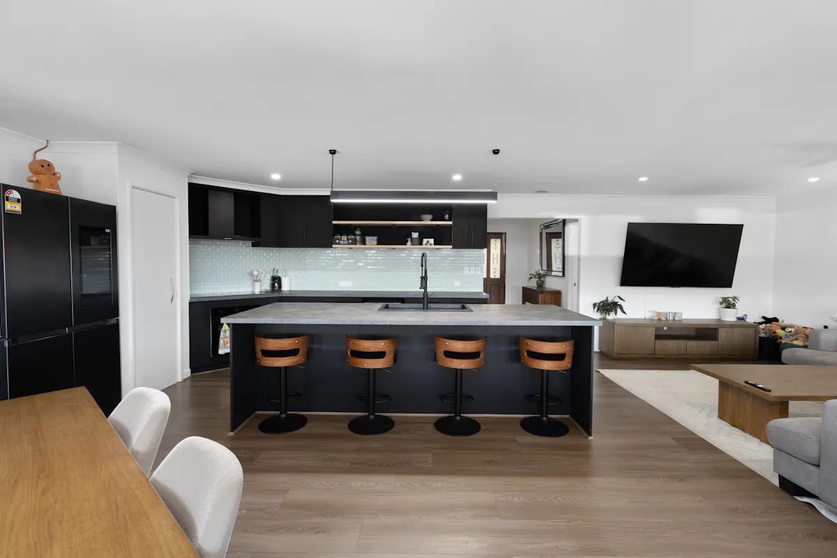 12 Emelia Place — photo 7 of 27
