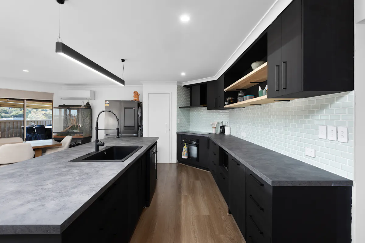 12 Emelia Place — photo 6 of 27