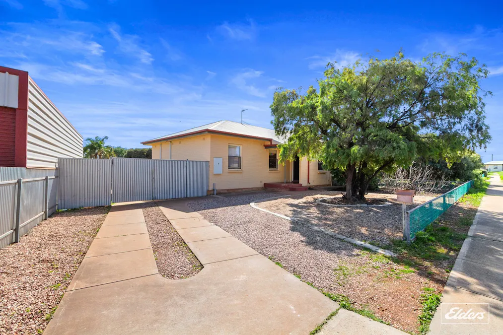 7 Button Street, Whyalla Stuart, SA, 5608 - Image 2