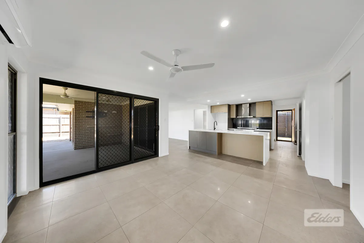 13 Castle Tower Terrace — photo 4 of 19