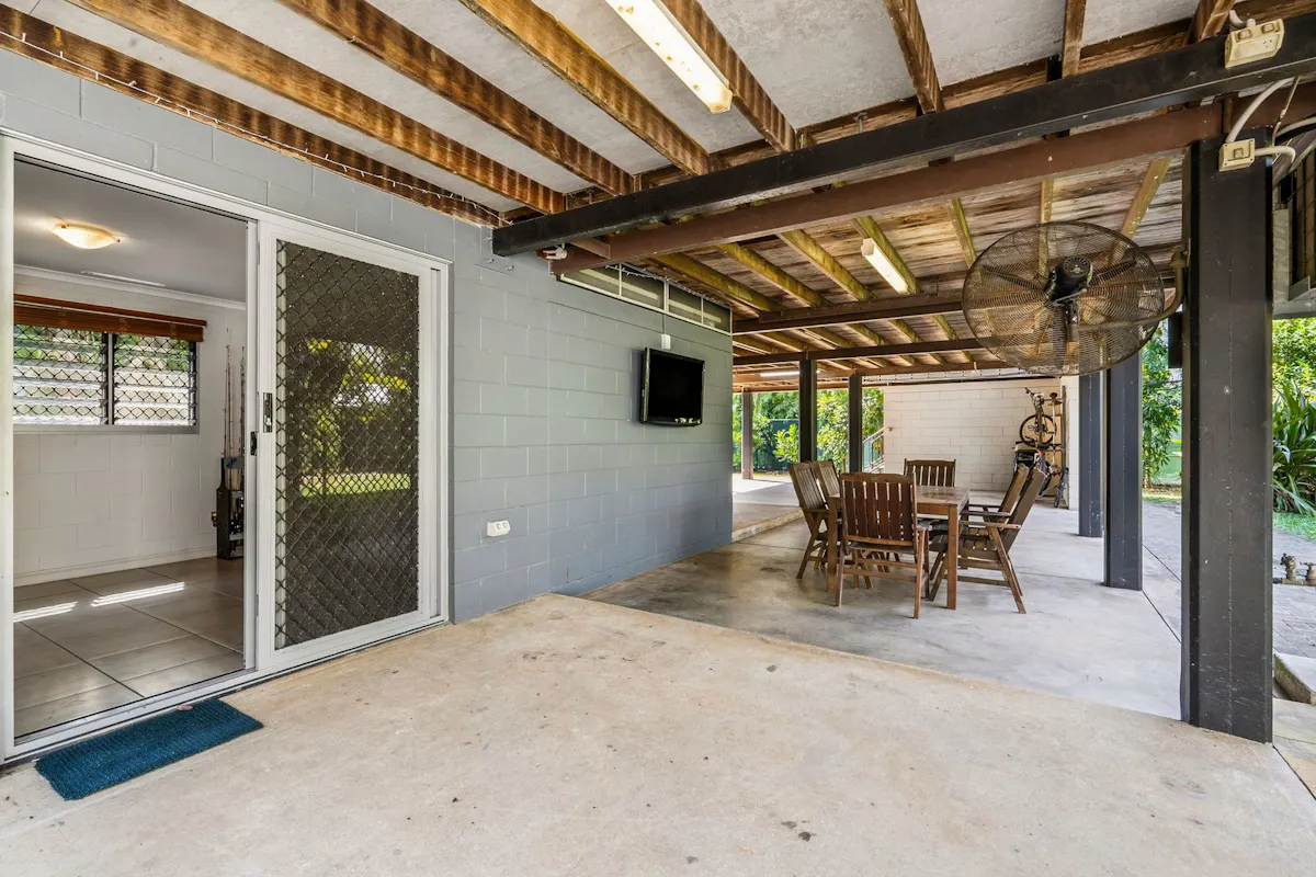 6 Skywood Court — photo 14 of 24