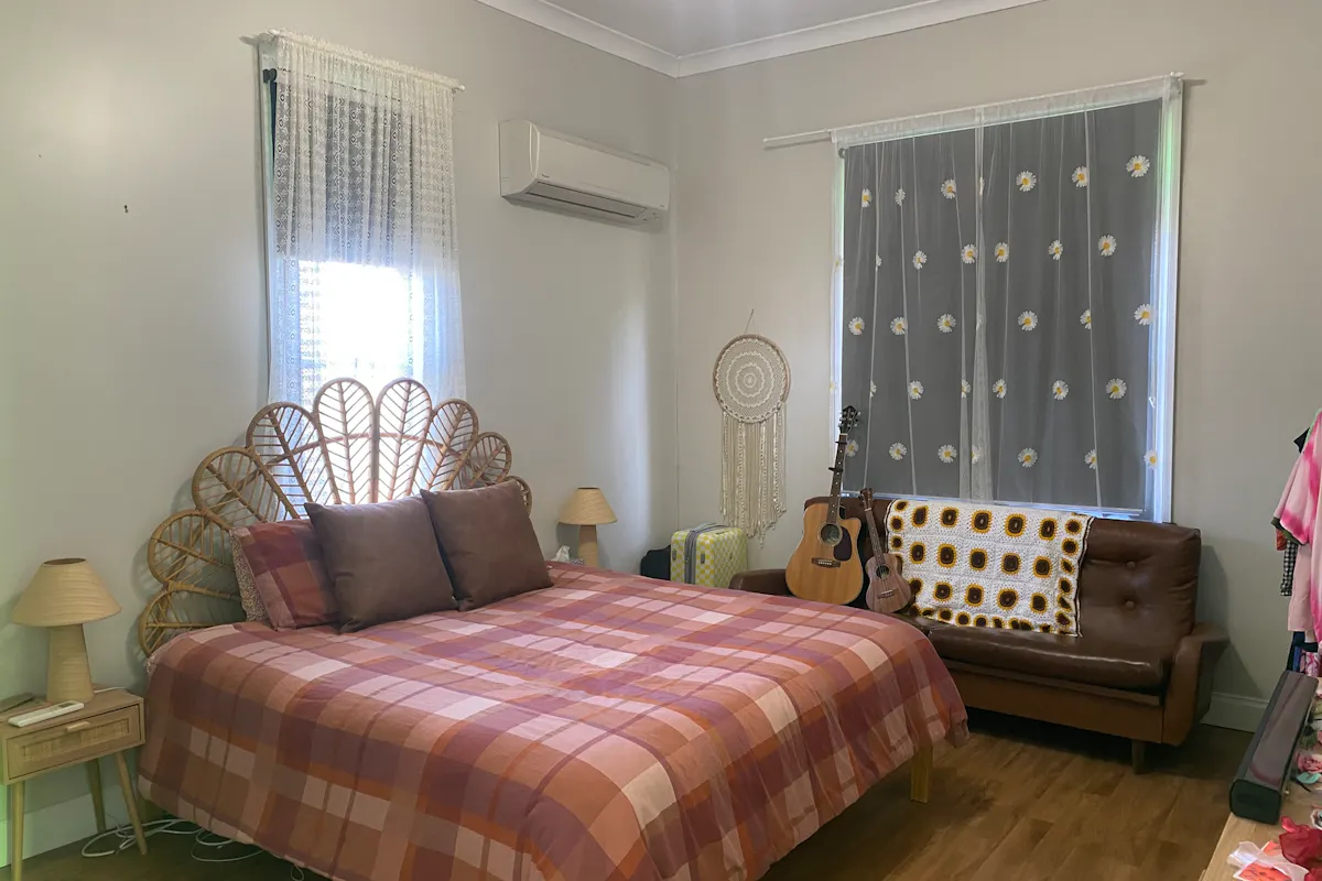 245 Scott Street — photo 7 of 15