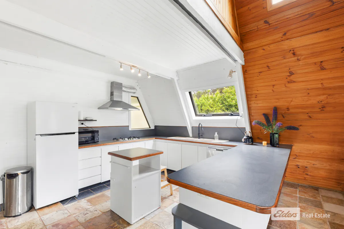 35 Woollahra Street — photo 8 of 30