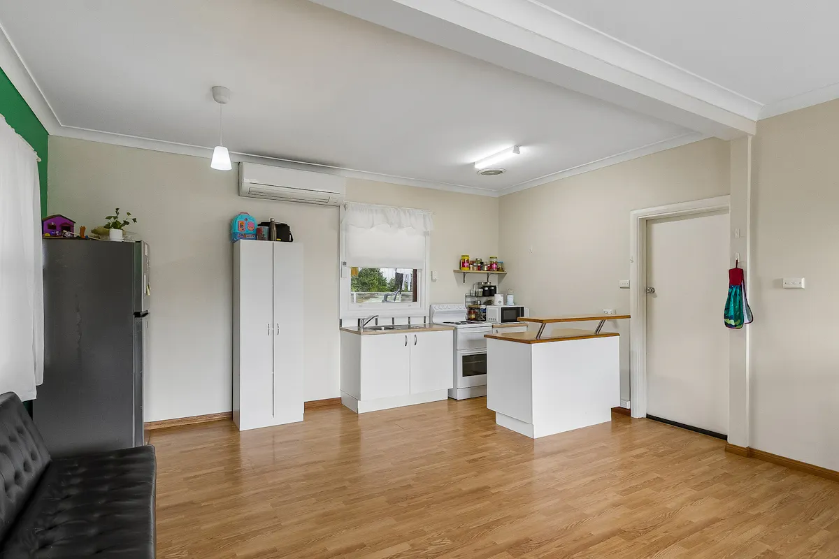 34 Daly Street — photo 5 of 17