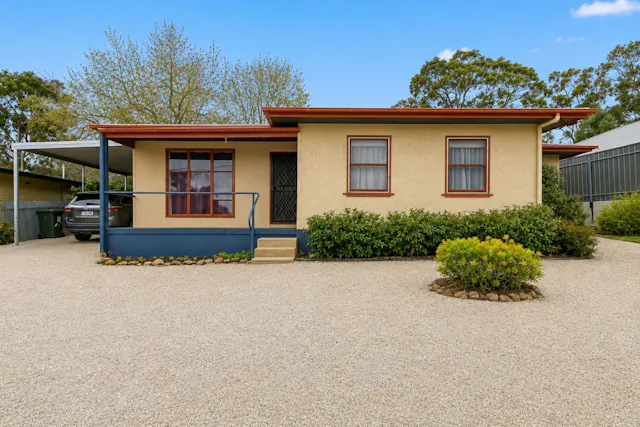 34 Daly Street — photo from Elders Real Estate Clare Valley and Balaklava