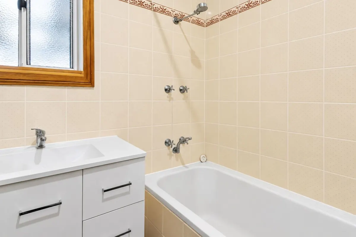 34 Daly Street — photo 10 of 17