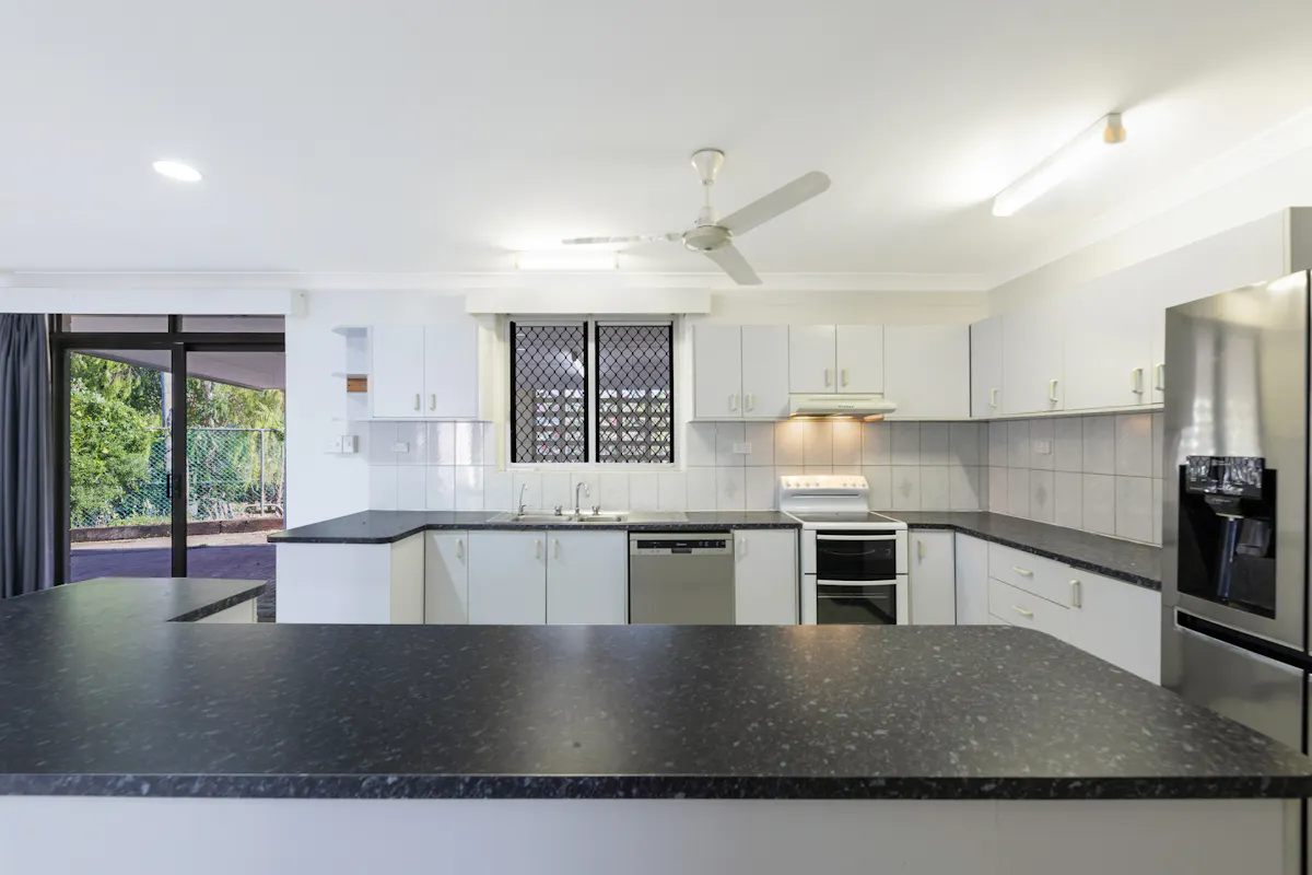 33 Fitzer Drive — photo 8 of 30