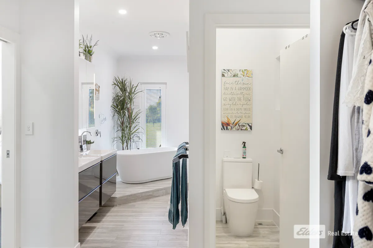 28 Bylund Way — photo 9 of 30