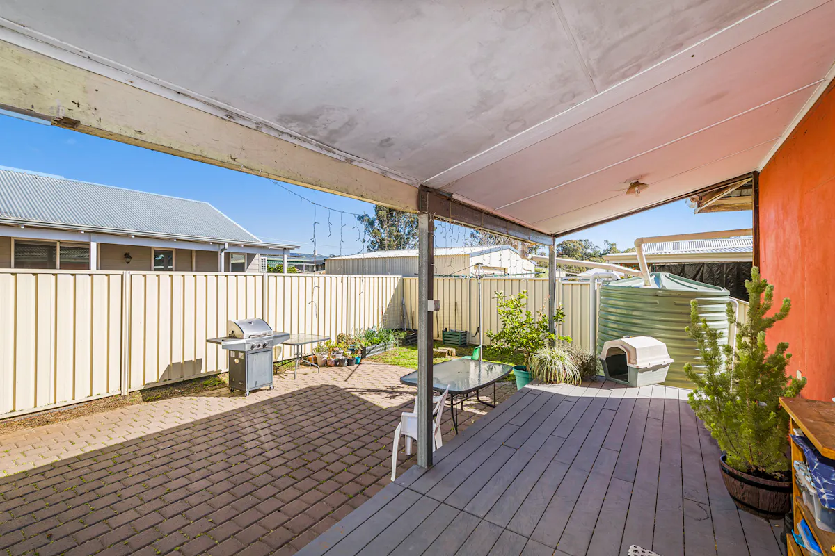 25 George Street — photo 17 of 30