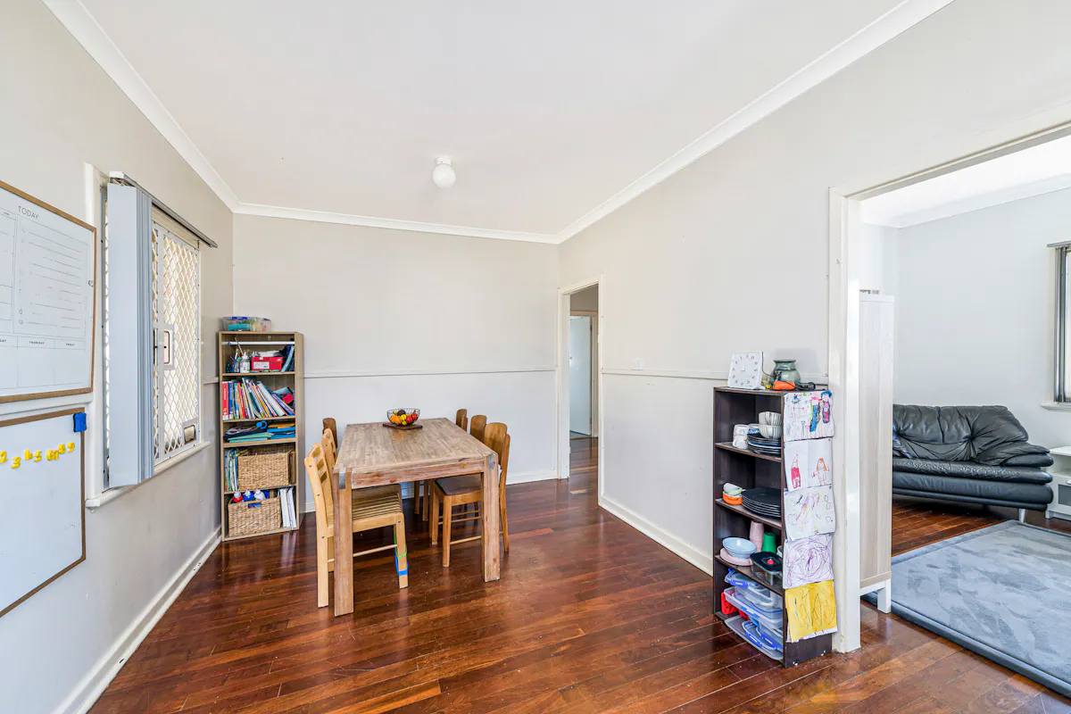 25 George Street — photo 10 of 30