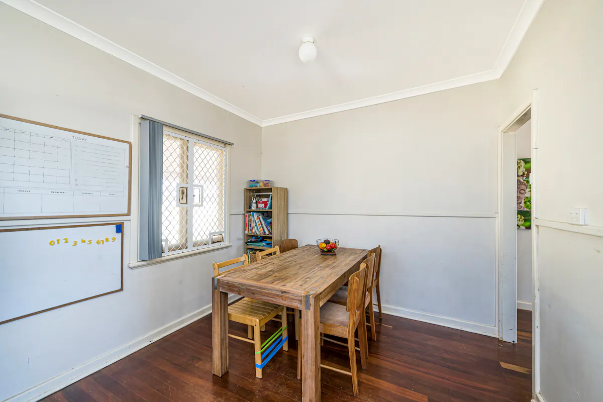 25 George Street — photo 11 of 30