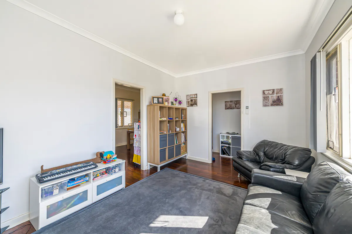 25 George Street — photo 6 of 30