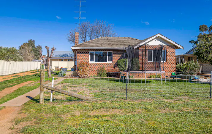25 George Street, York, WA, 6302