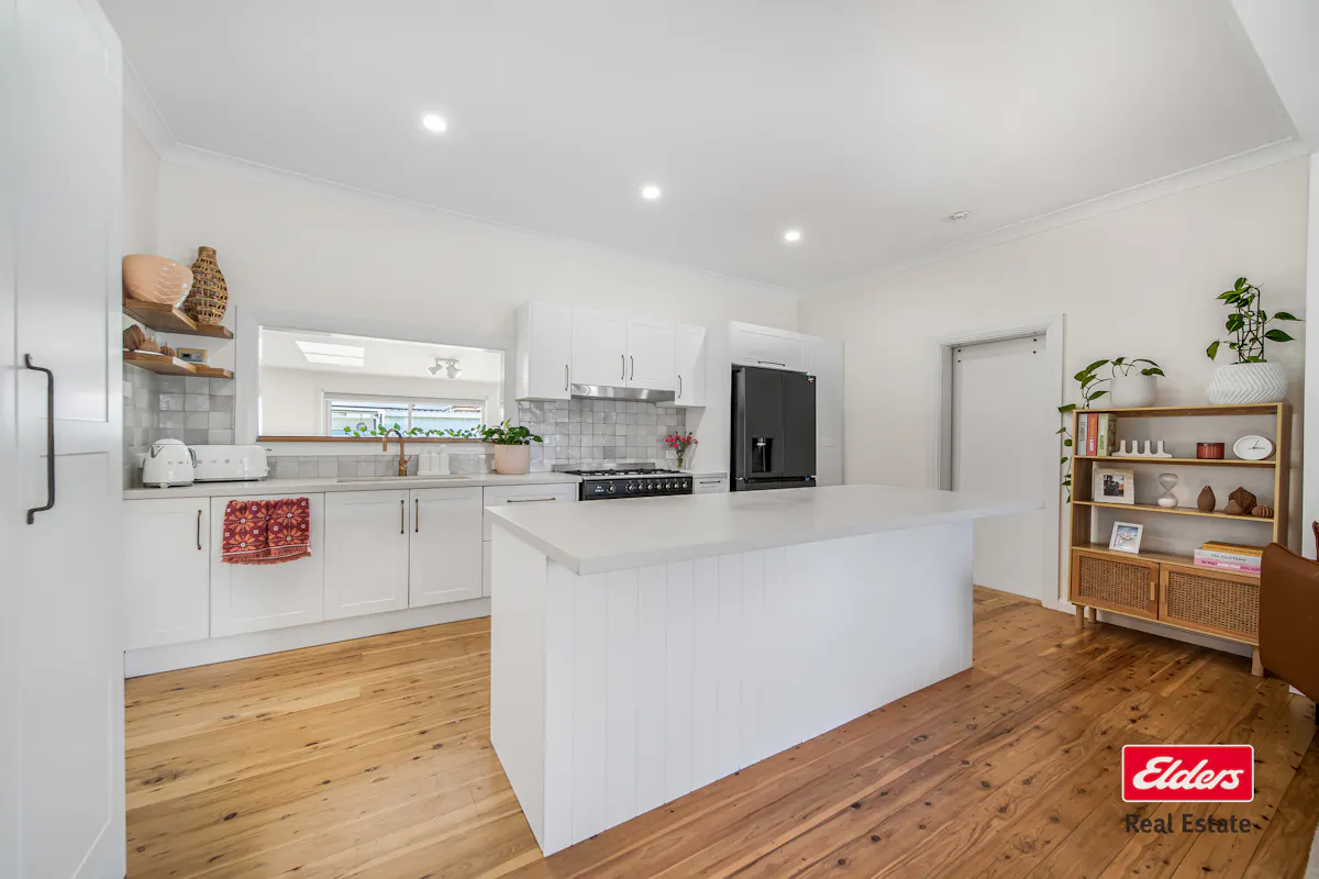 12 Sterling Street — photo 4 of 16