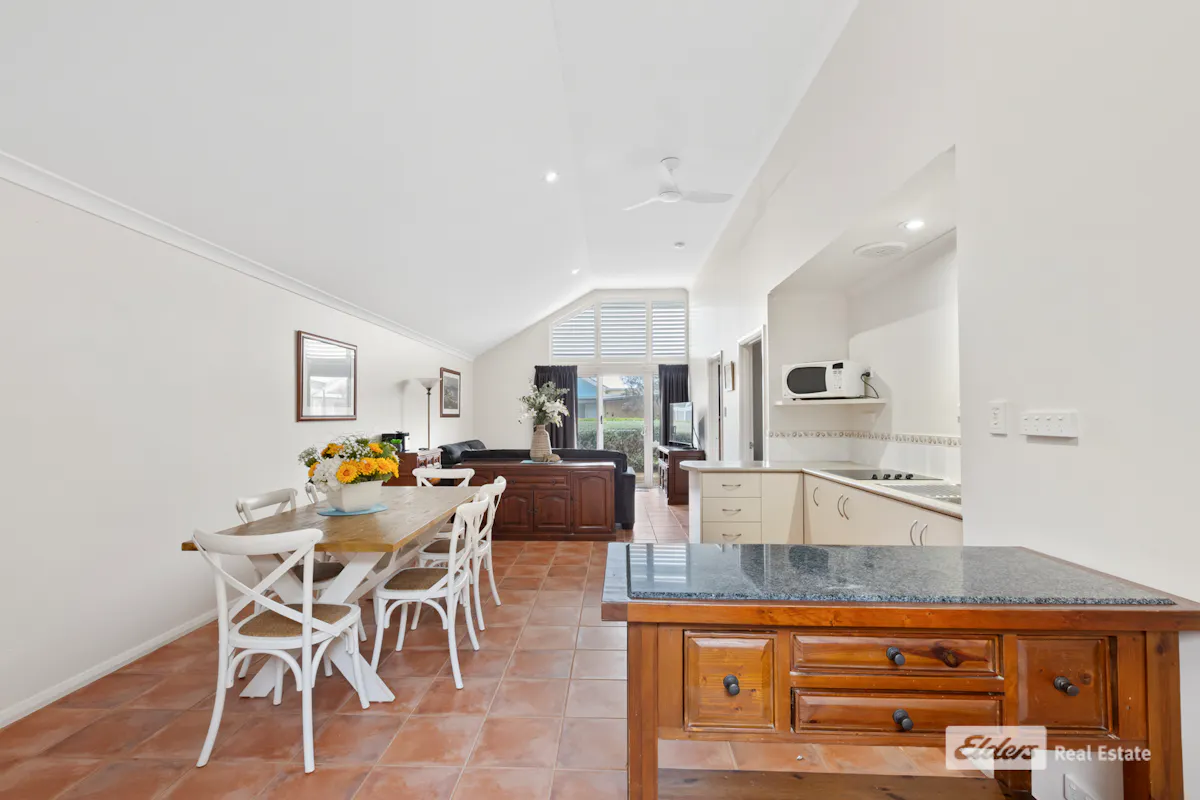 6/3 Dillon Close — photo 3 of 30