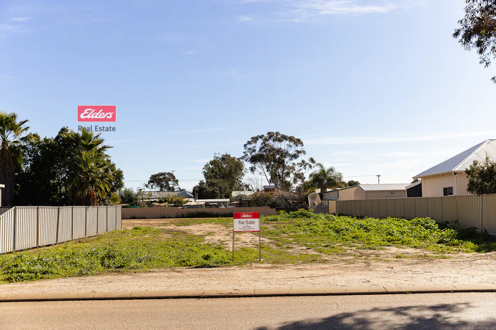 38 Mitchell Street, Merredin, WA, 6415 - Image 1