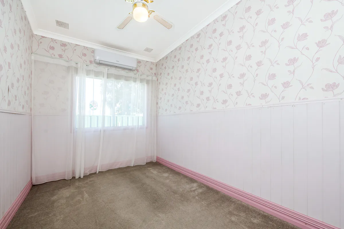104 Duke Street East — photo 14 of 30