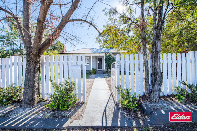 60 Boundary Road — photo from Elders Real Estate Dubbo