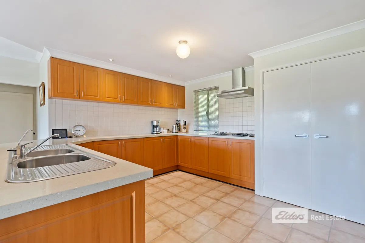 34 Smith Street — photo 16 of 30