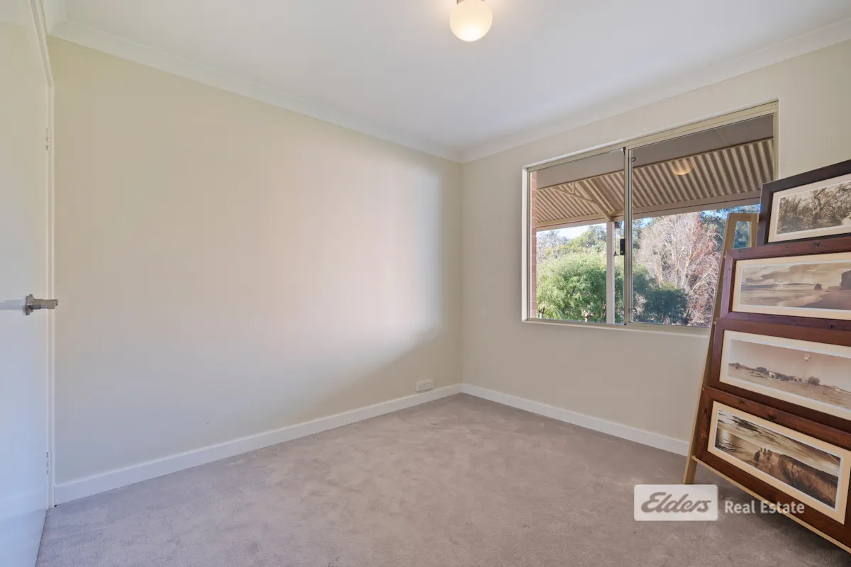 34 Smith Street — photo 18 of 30