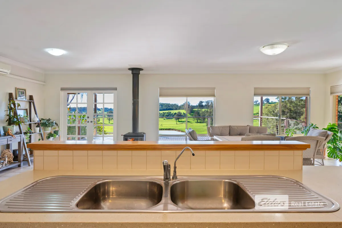 34 Smith Street — photo 17 of 30