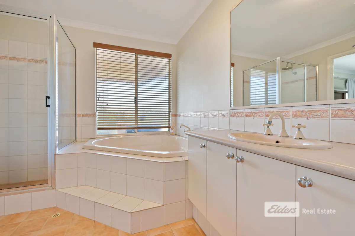34 Smith Street — photo 10 of 30
