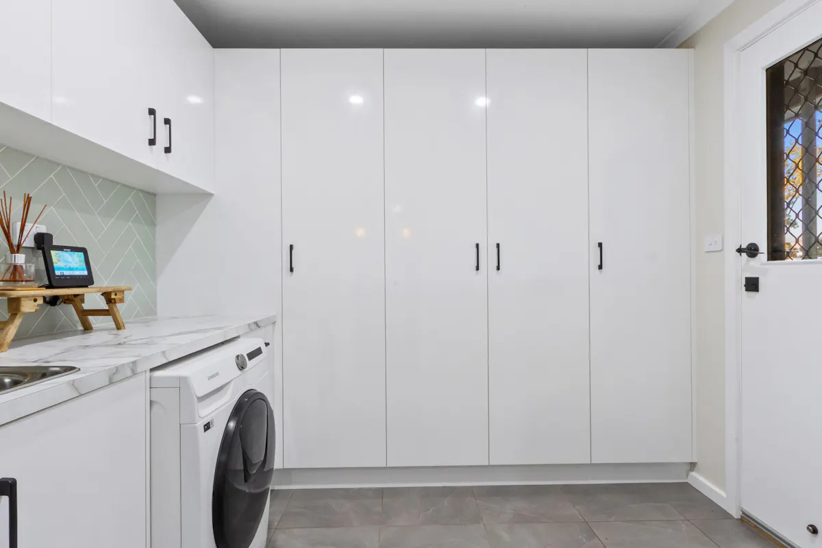9 Foster Road — photo 16 of 28