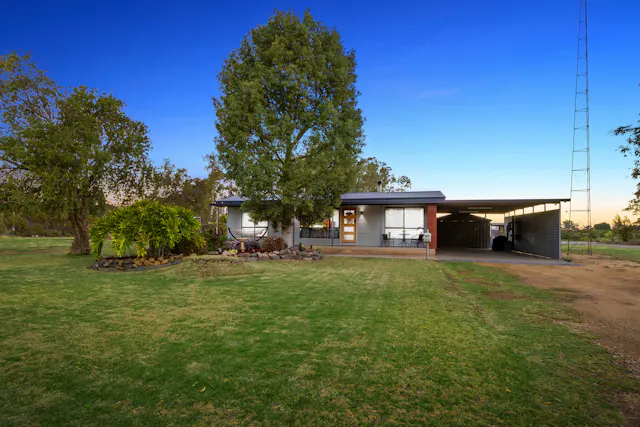 9 Foster Road — photo from Elders Real Estate Barossa