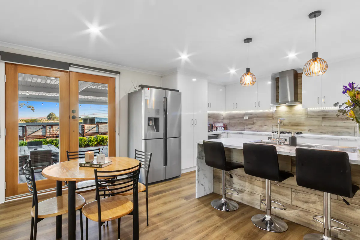9 Foster Road — photo 8 of 28