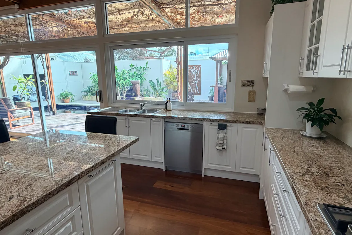 17 Avon Street — photo 26 of 30