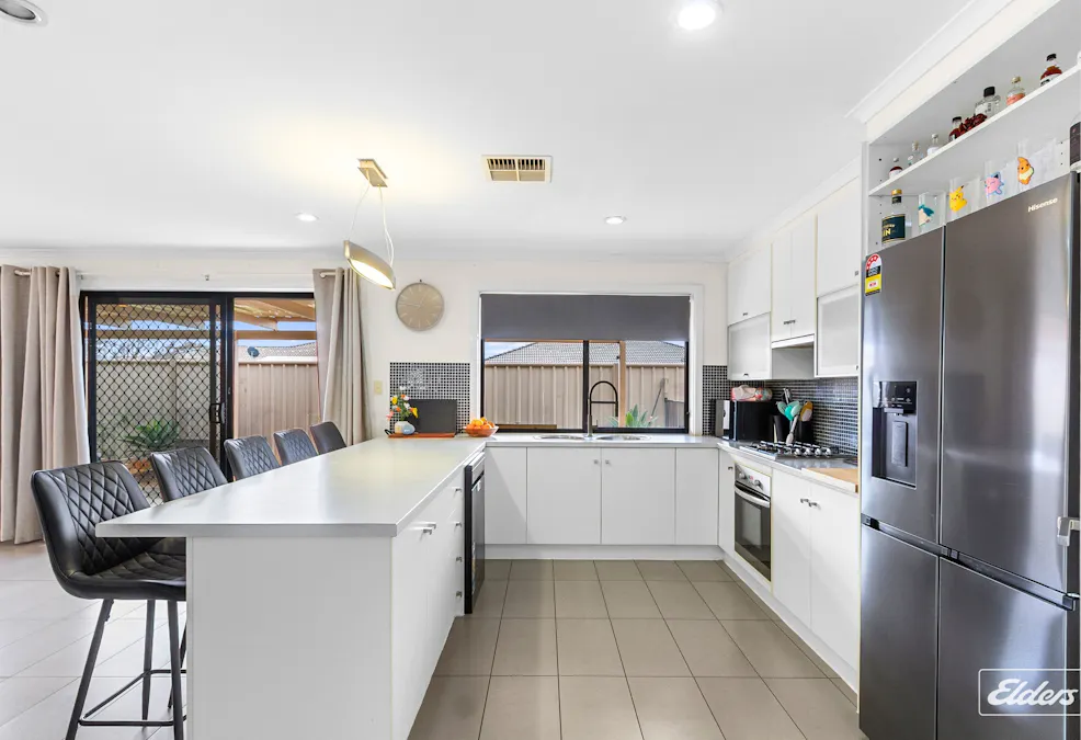 4 Jensen Avenue, Whyalla Jenkins, SA, 5609 - Image 9