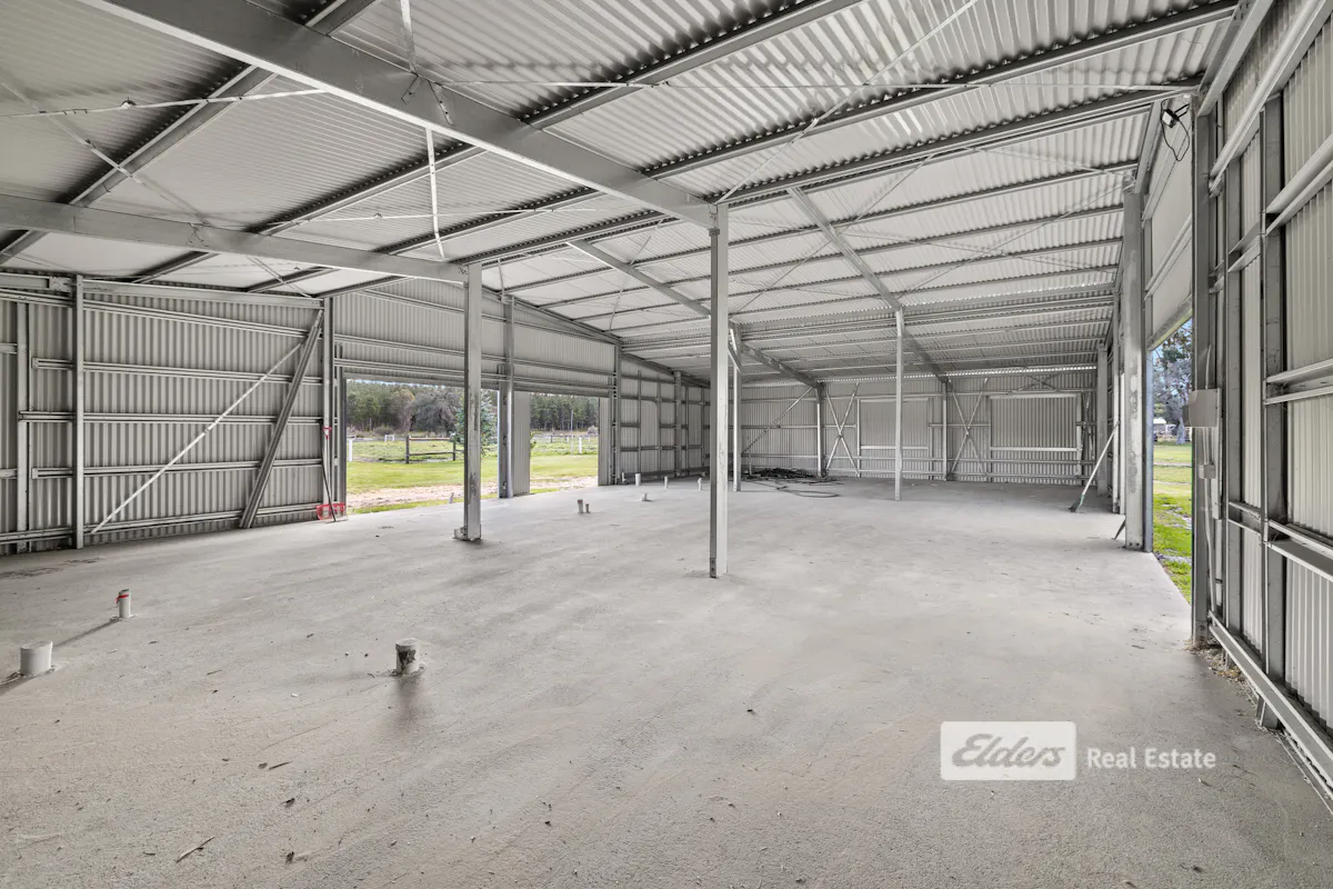 139 Thornton Drive — photo 14 of 17