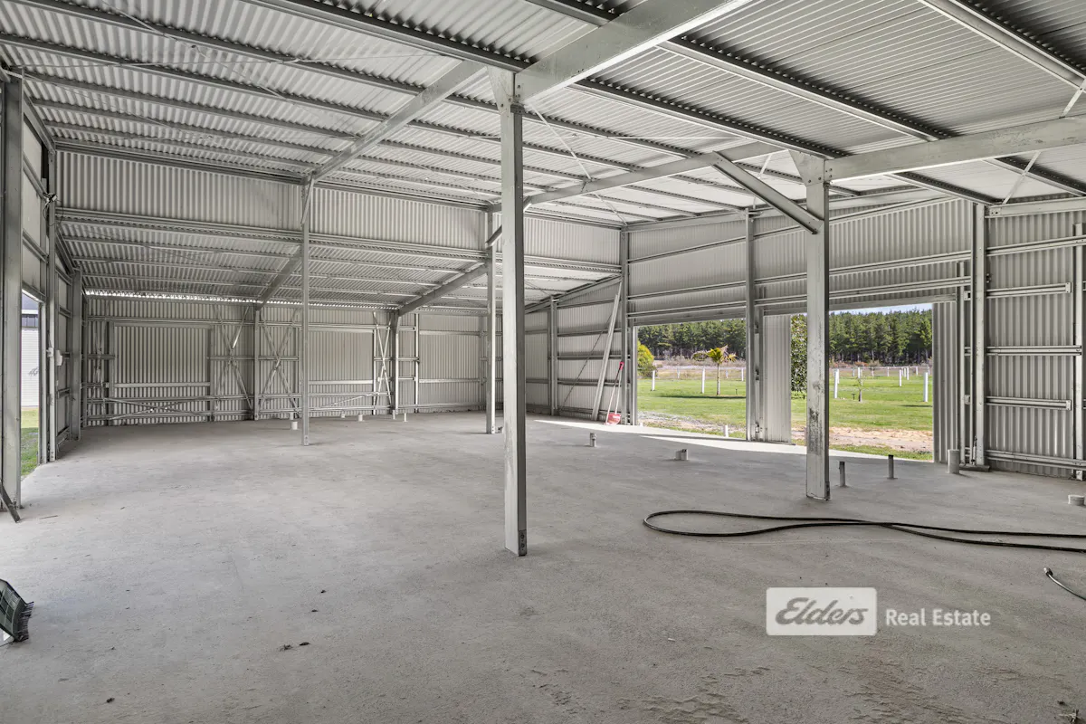 139 Thornton Drive — photo 15 of 17