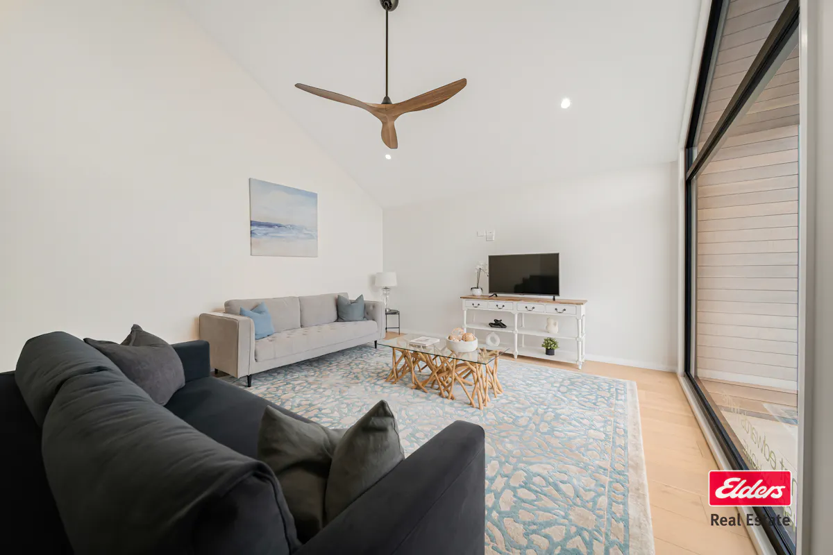 80 Lincoln Parkway — photo 10 of 28