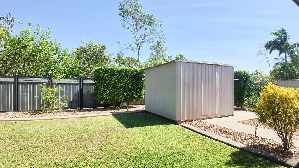 17 Warbird Street — photo 13 of 15